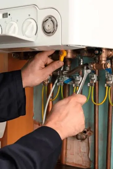 CHAUDIÈRE : CHAUFFAGE OUI, EAU CHAUDE NON, Pantin, NESAYEM BTP